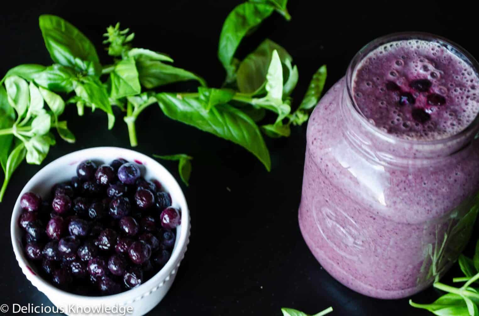 Blueberry Basil Smoothie! An Incredibly Refreshing Smoothie Made From Blueberries And Basil. Gluten-Free And Vegan. 