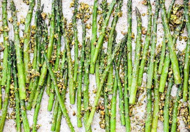 Easter Roundup! 15 healthy, vegetarian recipes perfect for your Easter gathering: brunch, dinner, appetizers and drinks! | www.delishknowledge.com