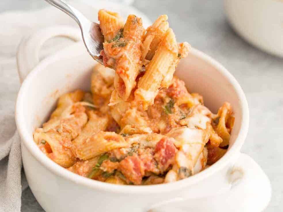 12 Recipes that Cost $10 or Less 6 Vegetarian Pasta Bake