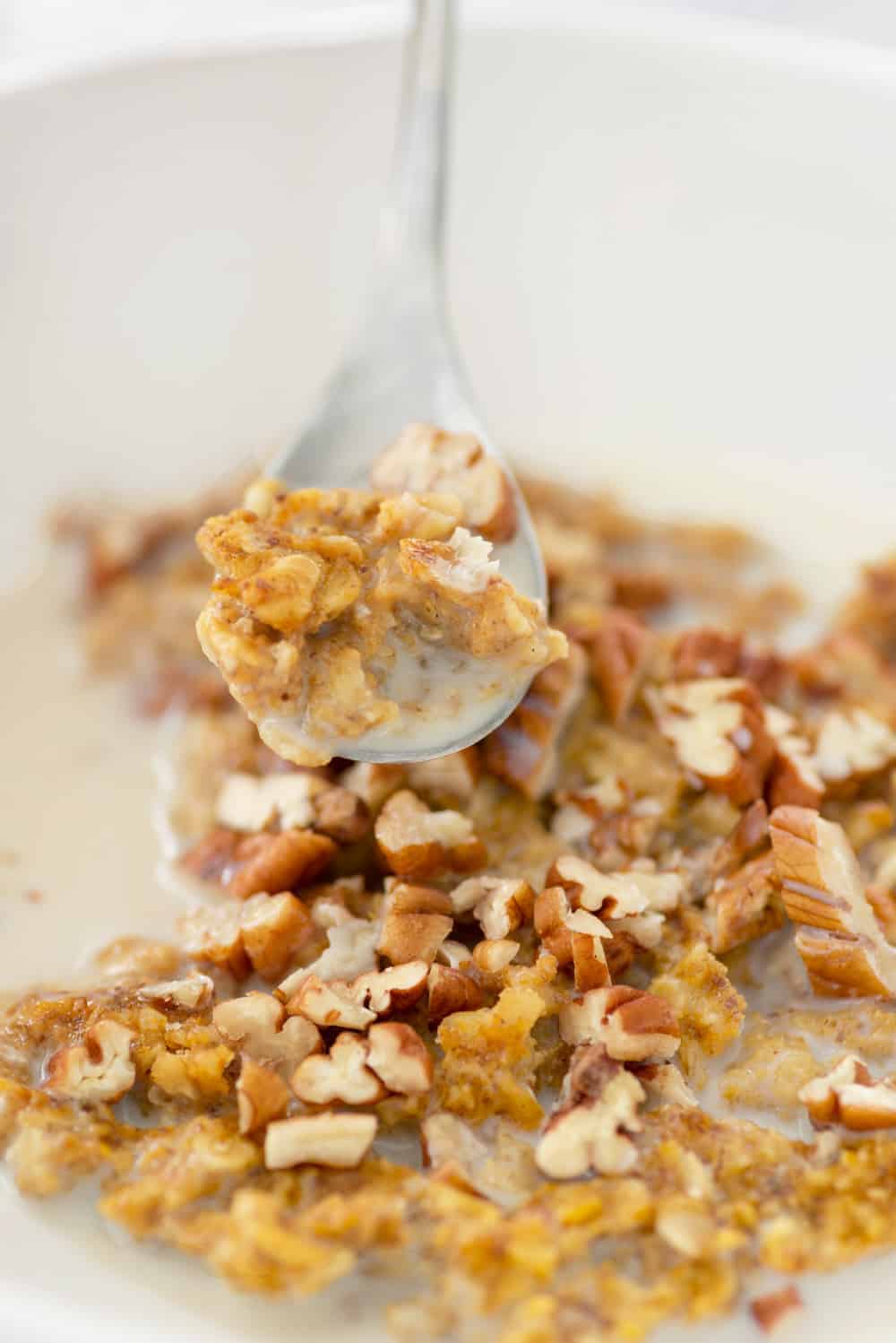 Baked Oatmeal With Pumpkin And Pecan