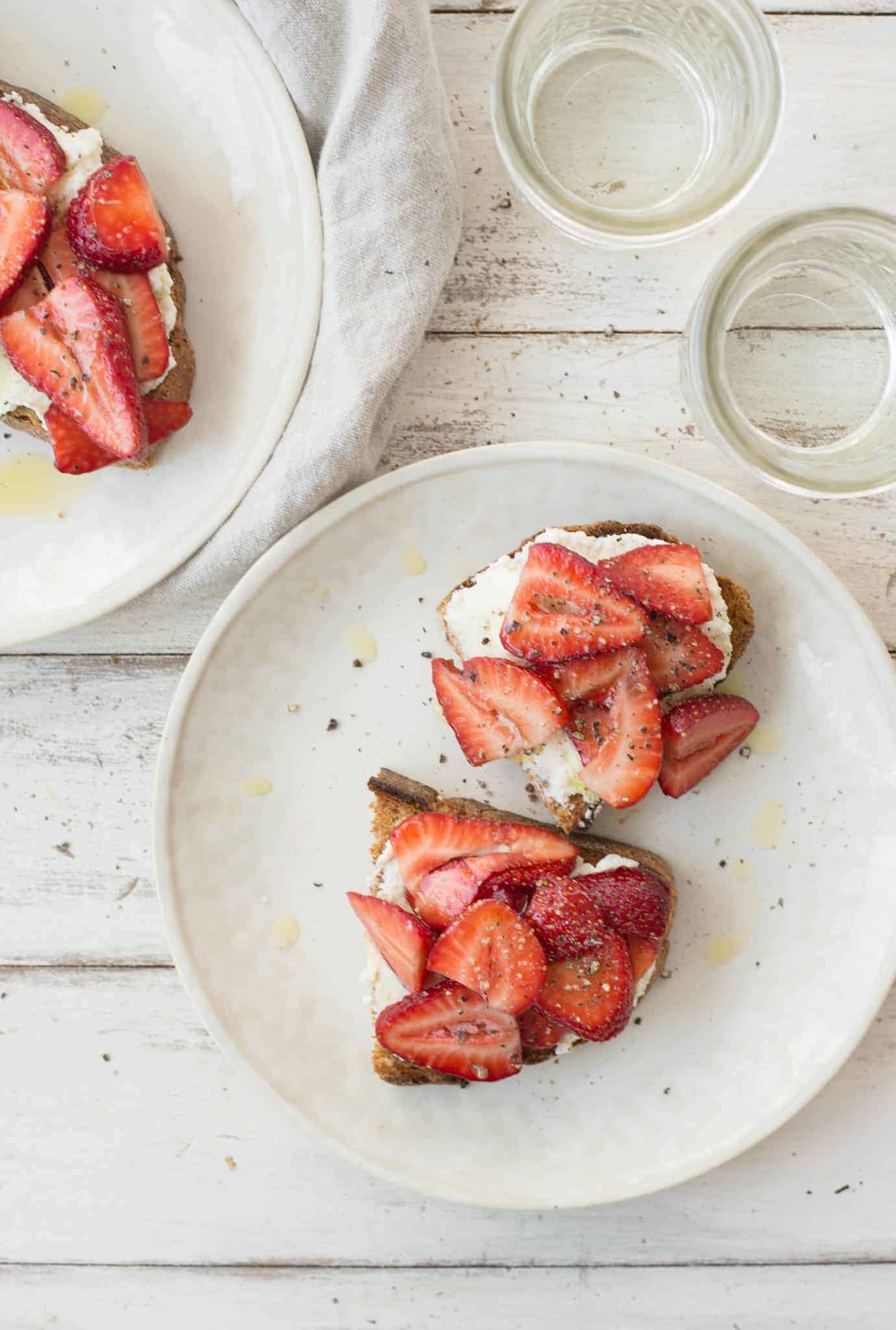 Balsamic Strawberry Ricotta Toast. The Perfect Breakfast For This Time Of Year. Balsamic Soaked Berries Spooned Onto Thick Toast With Orange Ricotta. | Delishknowledge.com