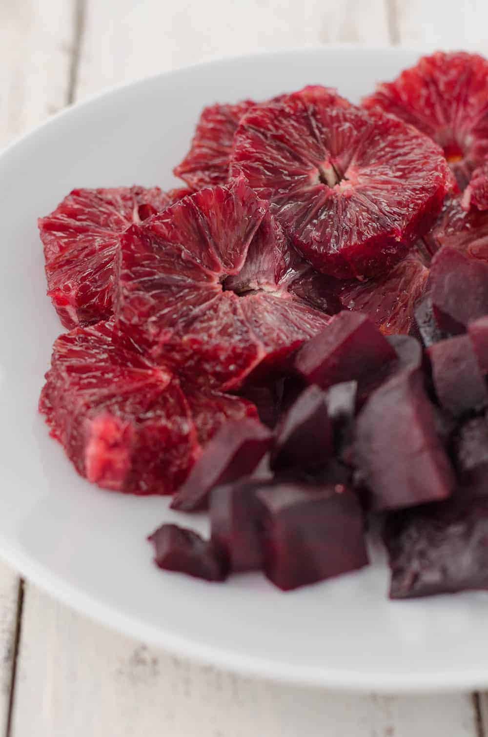 Blood Orange And Roasted Beet Salad With Walnut Dressing! This Winter Salad Is So Delicious, You'Ve Gotta Try It! Vegetarian, Easily Vegan And Gluten-Free | Www.delishknowledge.com