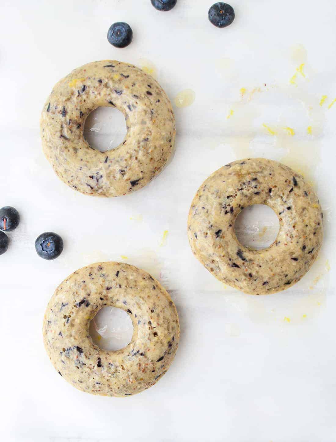 Blueberry Lemon Chia Donuts! Vegan Cake Donuts That Are Packed With Fiber And Omega-3 Fatty Acids! Perfect For Breakfast, Snack Or Dessert! |Www.delishknowledge.com