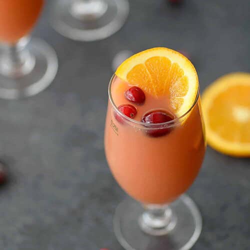 Cranberry Orange Beer Shandy 8 Cranberry Orange Beer Shandy! You'Ve Gotta Try This Three Ingredient Cocktail, Perfect For Holiday And Christmas Entertaining. Refreshing, Delicious And Can Easily Be Made Into Pitchers For Parties. | Www.delishknowledge.com