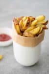 Crispy Potato Wedges! These wedges are perfectly crisp and a must for any cookout or veggie burger. | www.delishknowledge.com