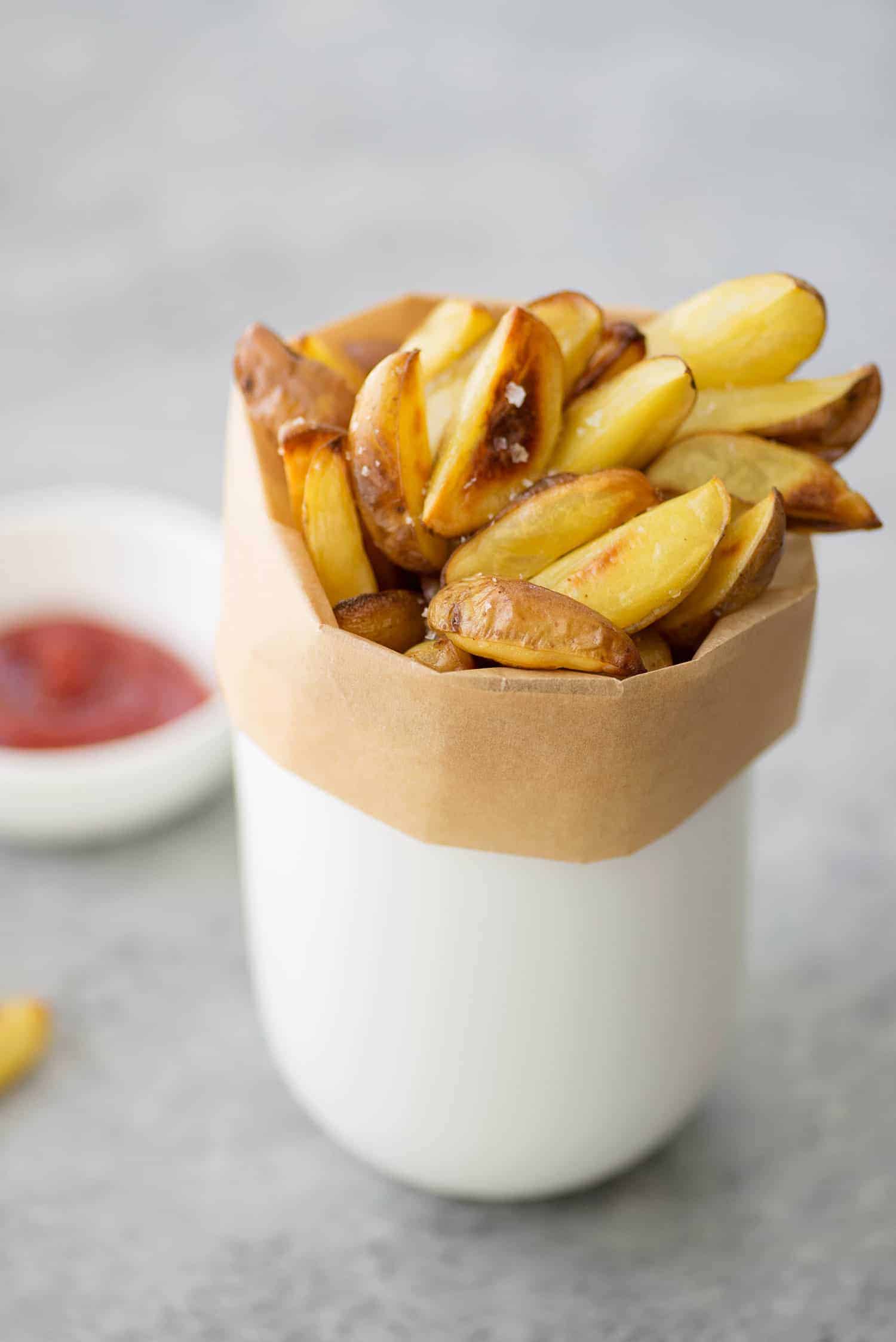 Crisp Salt and Vinegar Potato Wedges