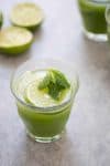 Cucumber Mint Lime Agua Fresca! Super refreshing and low-sugar drink mocktail. Try it this summer! Fresh cucumber, lime and mint. Vegan and gluten-free beverage | www.delishknowledge.com