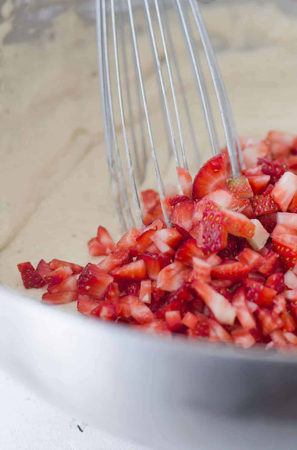 Vegan Strawberry Shortcake Donuts! Strawberry donuts with strawberry frosting! You have to try these- perfect for Spring! | www.delishknowledge.com