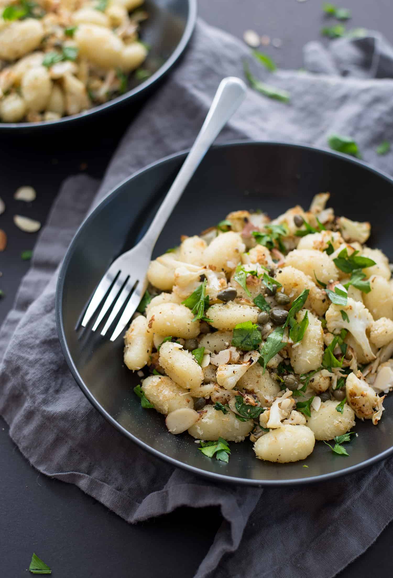 Vegan Gnocchi With Roasted Cauliflower And Lemon! This Dinner Is Perfect For Fall; Crispy Roasted Cauliflower, Capers, Garlic Breadcrumbs, Gnocchi And Fresh Lemon Juice. A Must-Make. | Www.delishknowledge.com 