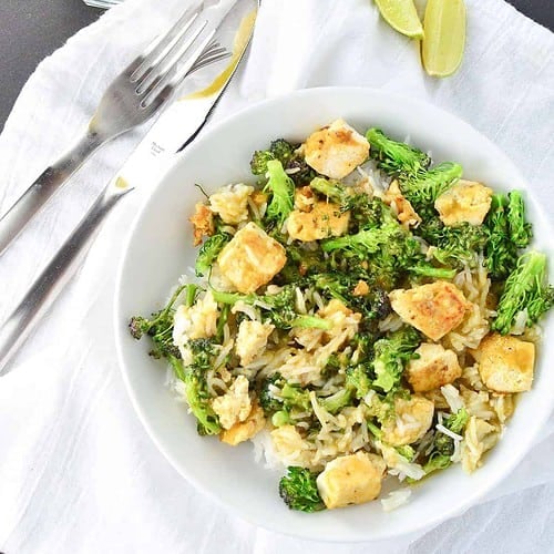 Green Curry Sauce 7 Green Curry Sauce! A 15 Minute Spicy, Delicious Sauce Thats Perfect Over Vegetables, Noodles, Rice, Tofu And More! You Are Going To Want To Make This One Over And Over Again. | Www.delishknowledge.com