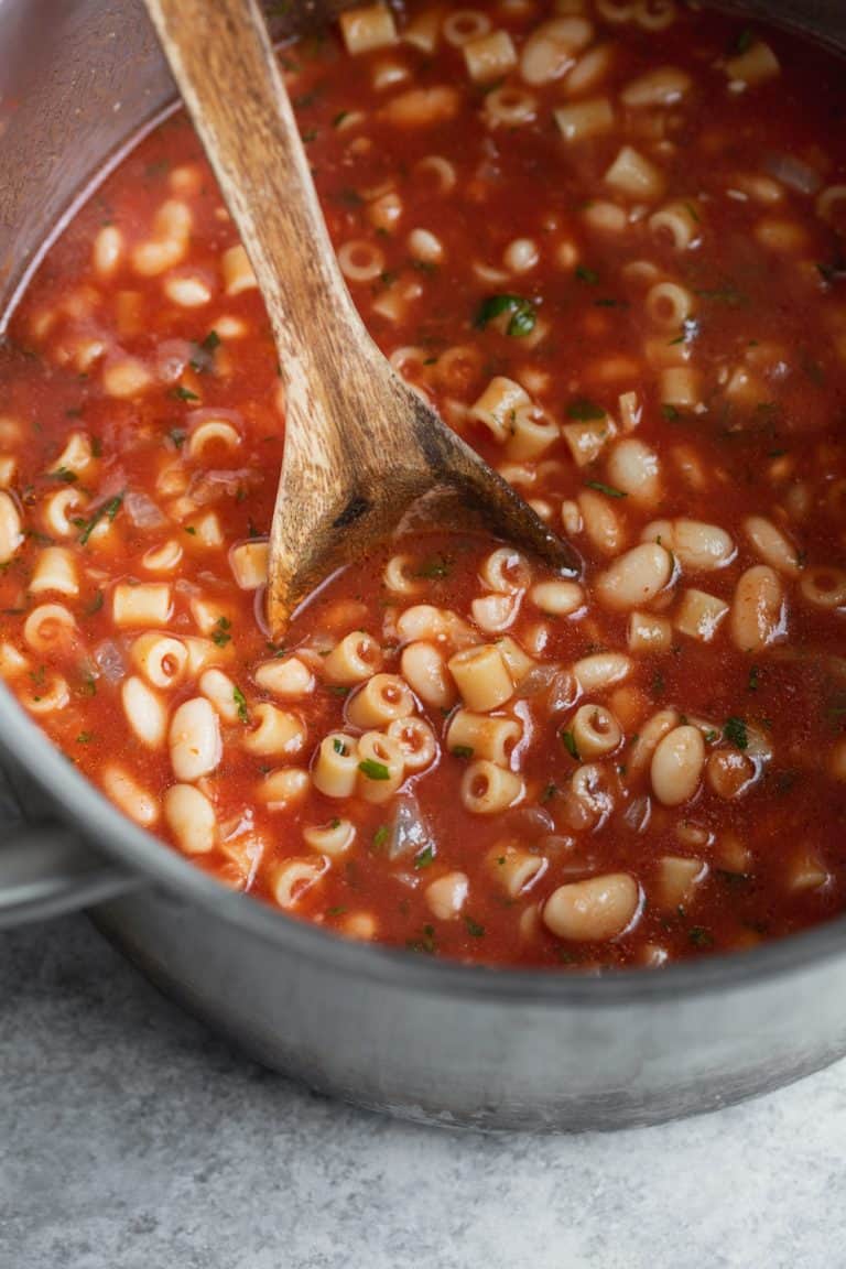 A Healthy Pasta Fagioli Recipe Delish Knowledge