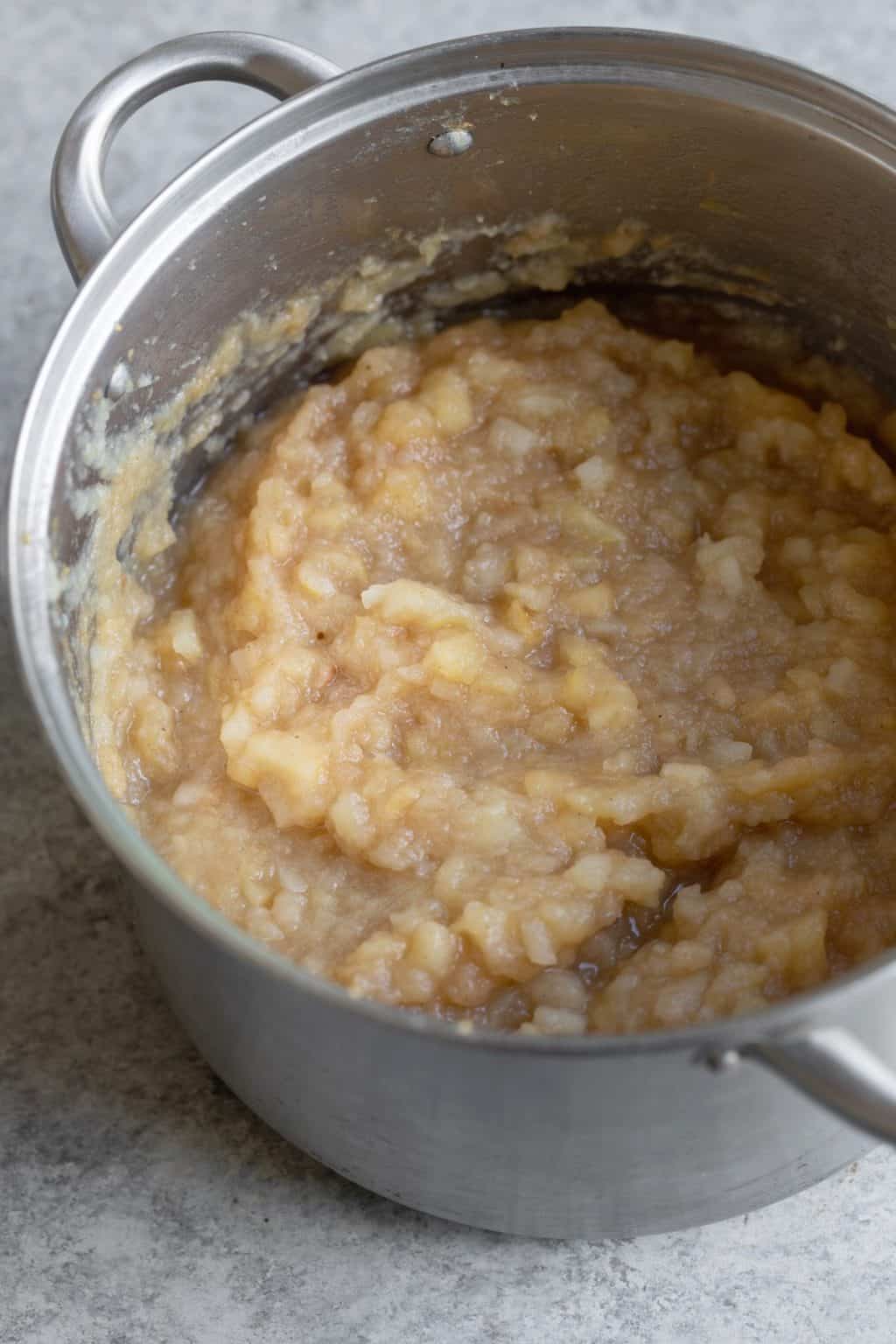 How to Can Applesauce (No Sugar Added) Delish Knowledge