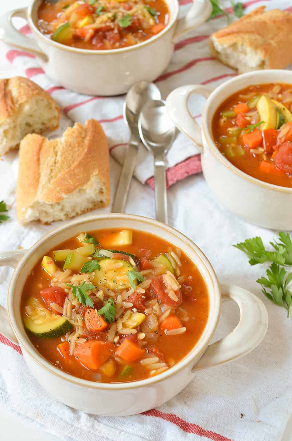 Italian Orzo Soup! Packed With Vegetables, This Is Healthy Comfort Food At It'S Finest! Less Than 250 Calories Per Serving, A Must Make! | Www.delishknowledge.com