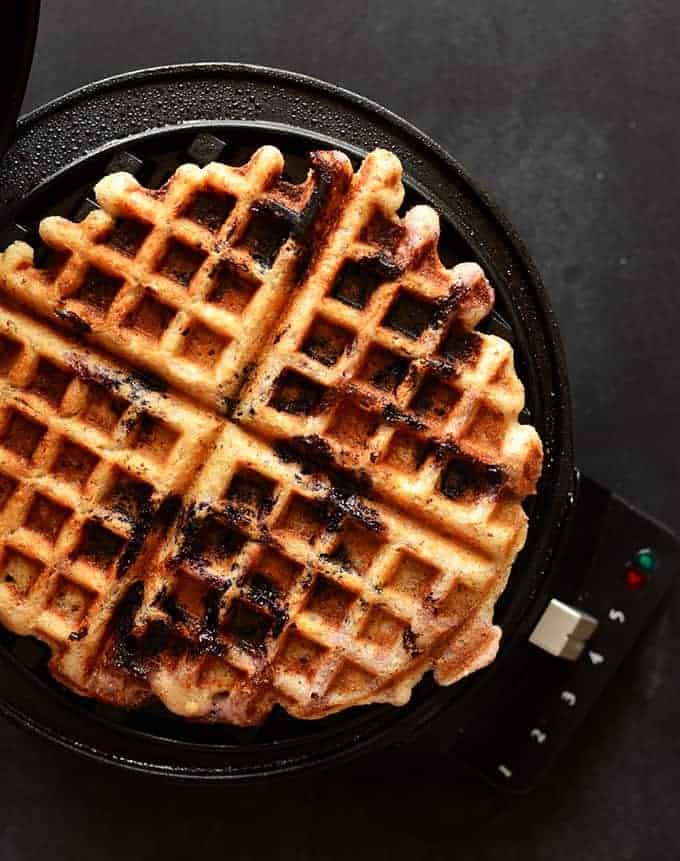 Easter Roundup! 15 healthy, vegetarian recipes perfect for your Easter gathering: brunch, dinner, appetizers and drinks! | www.delishknowledge.com