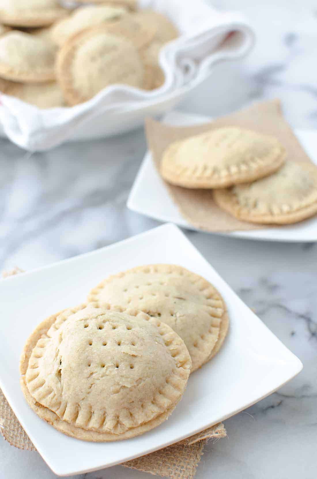 Lentil Hand Pies with Walnut Pesto! Lentil salad stuffed into homemade pie crust. Perfect for picnics, potlucks or lunches! #vegan | www.delishknowledge.com