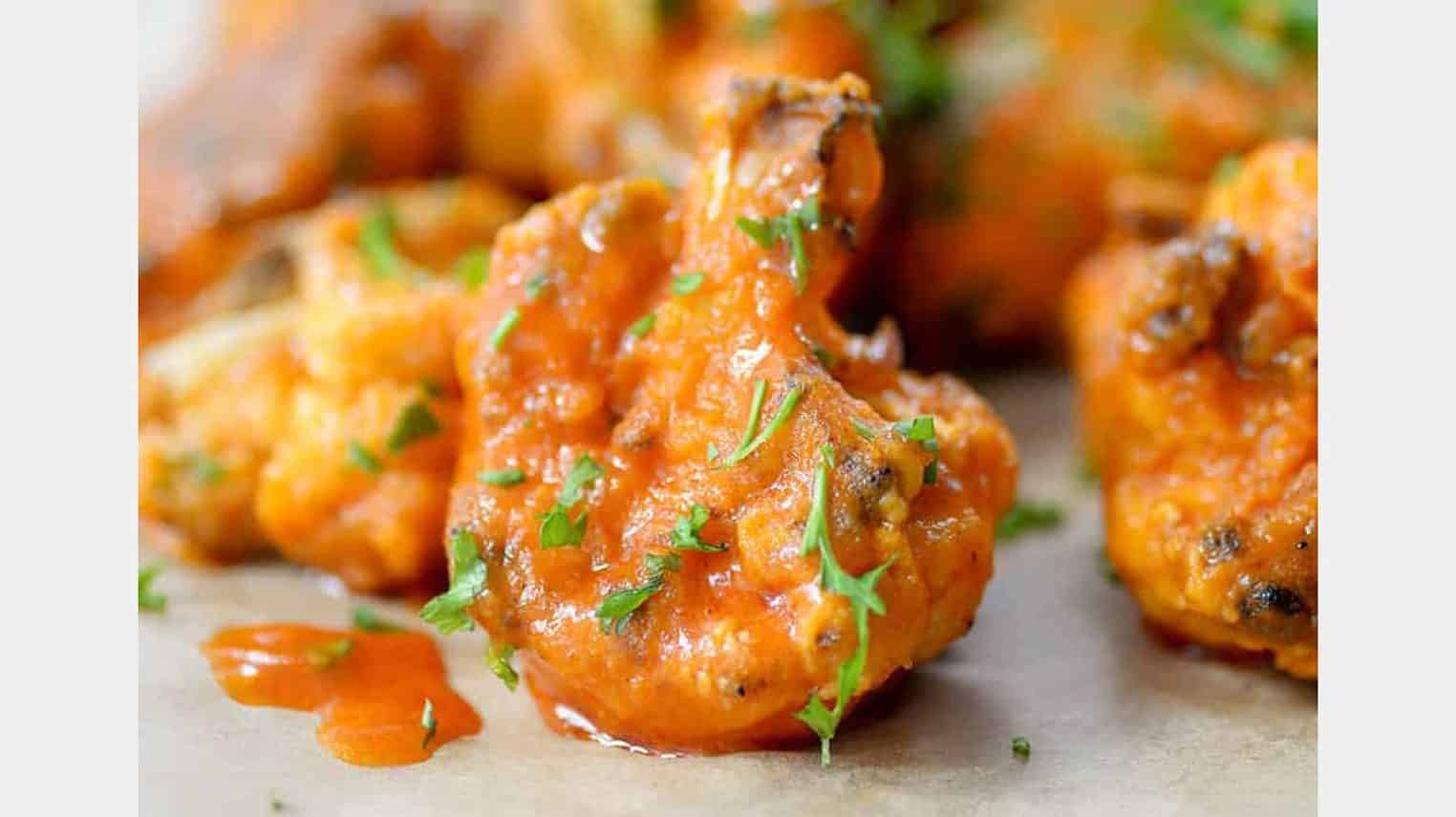 sriracha cauliflower wings