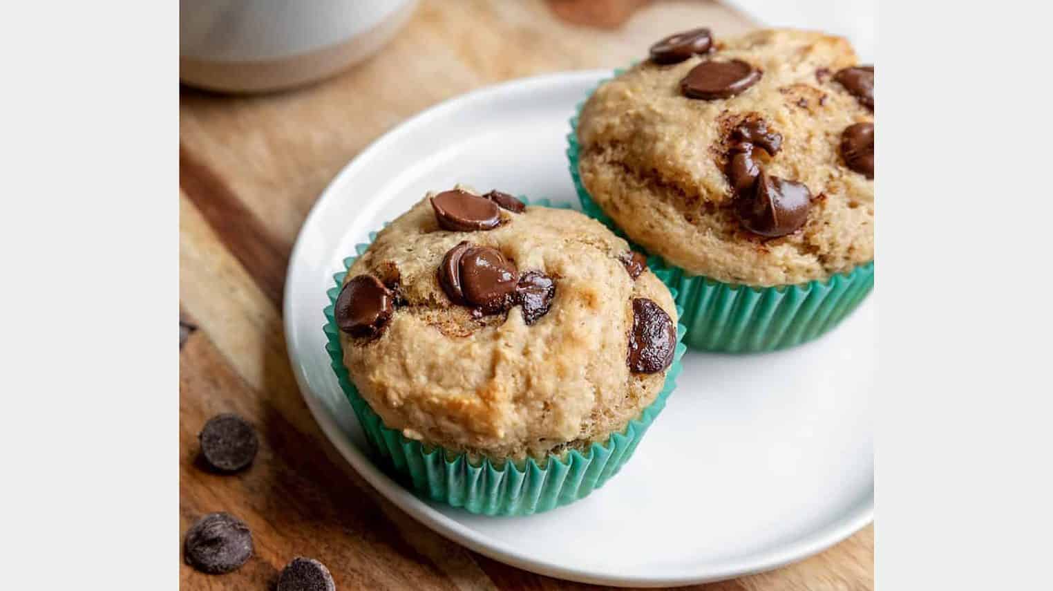 healthy banana chocolate chip muffins