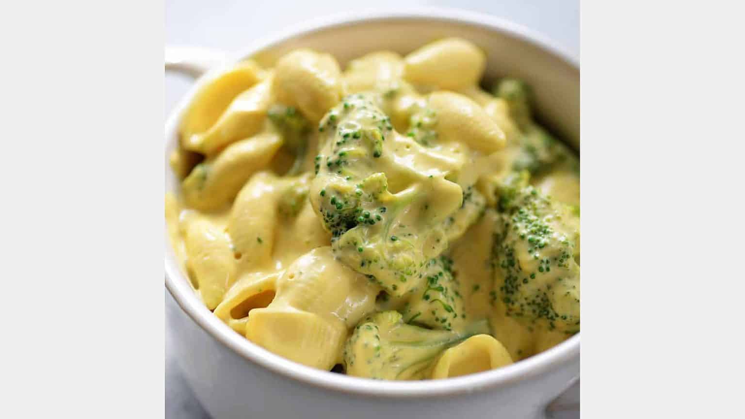 22 Easy Vegan Pasta Recipes - Delish Knowledge