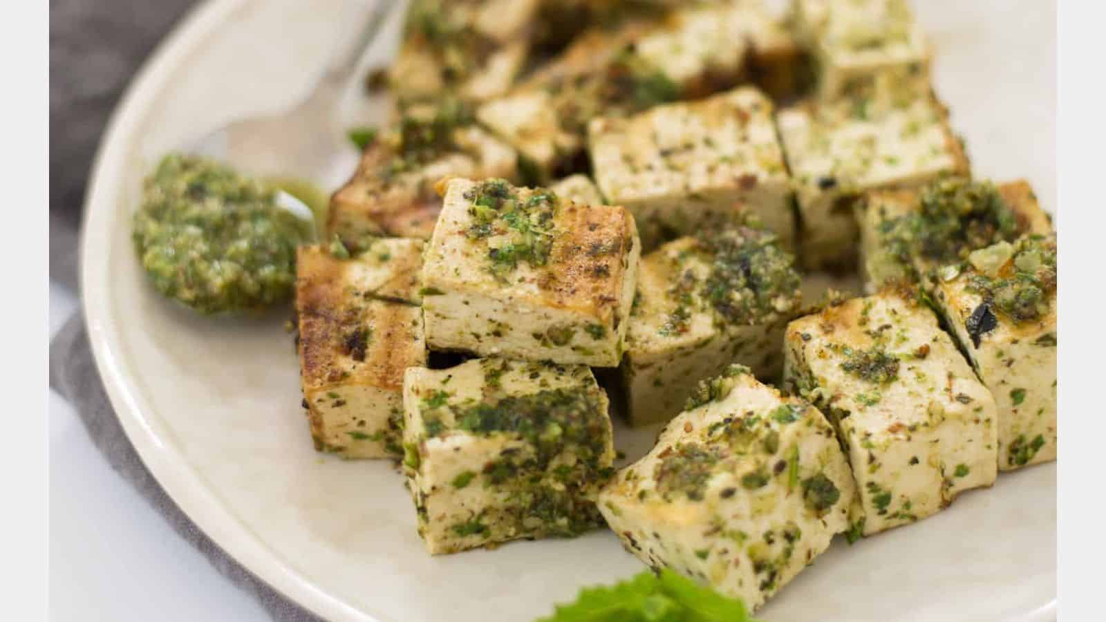 22 Easy and Delicious Vegan Tofu Recipes - Delish Knowledge