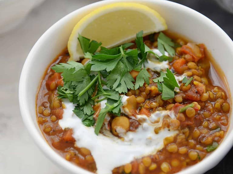 Moroccan Lentil And Chickpea Soup! If You Like Healthy, Spicy Food- You'Ve Gotta Try This One Out. #Vegan #Glutenfree #Vegetarian #Soup #Dinner | Www.delishknowledge.com