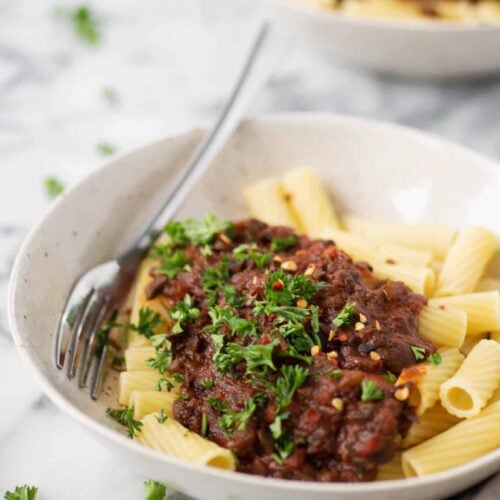 Vegan Pasta! This Mushroom Bolognese With Rigatoni Is Super Meaty And Delicious. A Must-Make! | Www.delishknowledge.com