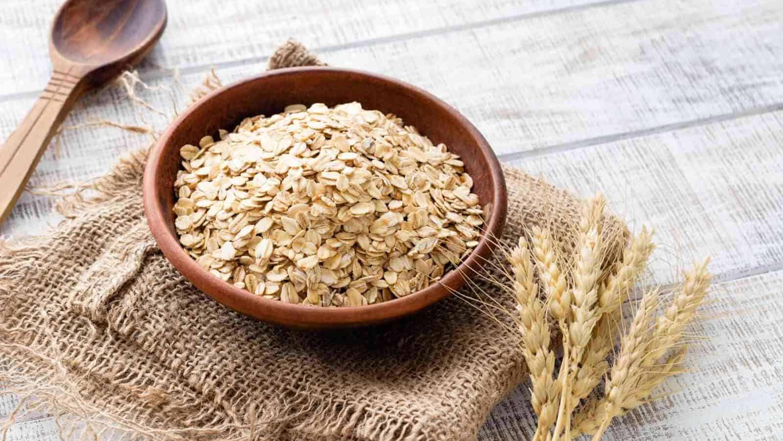 Oats Shutterstock edited 2