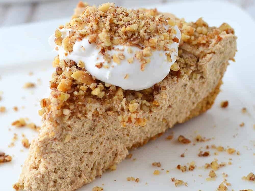 Vegan Banana Recipes 20 Peanut Butter Banana Cream Pie! Creamy, Fluffy Peanut Butter And Banana Filling Topped In A Graham Cracker Crust. #Dairy-Free &Amp; #Vegan | Www.delishknowledge.com