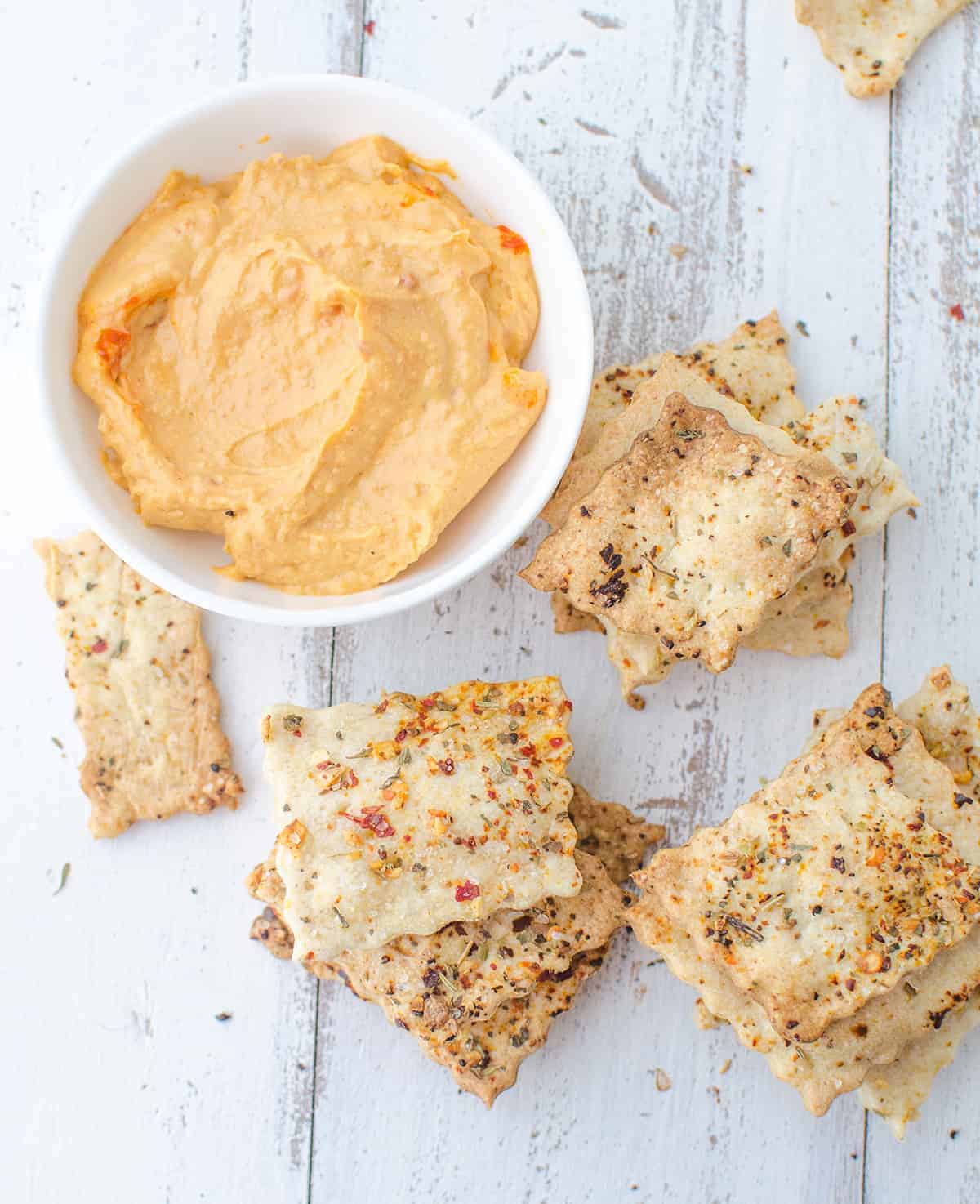 Pizza Crackers With Homemade Pizza Hummus! Ready In Just 30 Minutes! A Healthy Snack, Kid Approved! Vegan | Delishknowledge.com