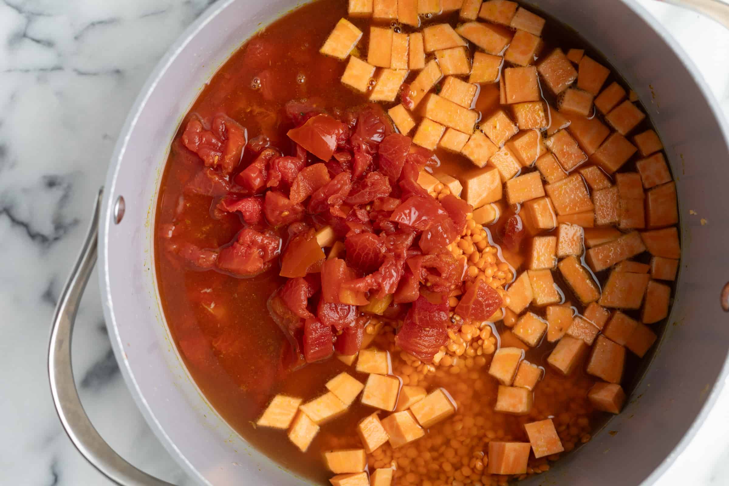 Red Lentil Curry Soup With Lentils