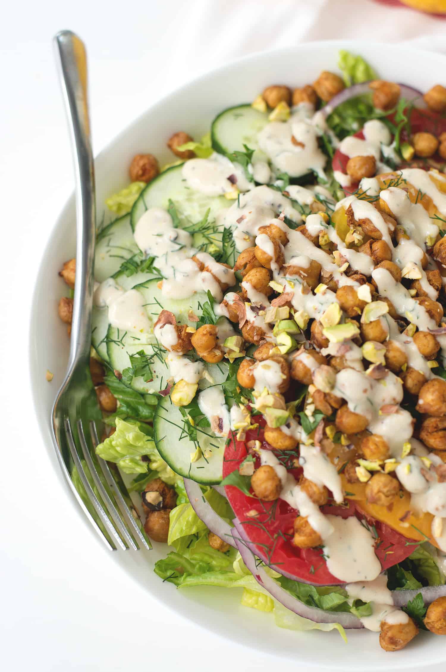 Roasted Chickpea Salad With Hummus Dressing! Crispy, Seasoned Roasted Chickpeas In A Yummy Salad And A Hummus-Dill Dressing. Vegan &Amp; Gluten-Free | Www.delishknowledge.com