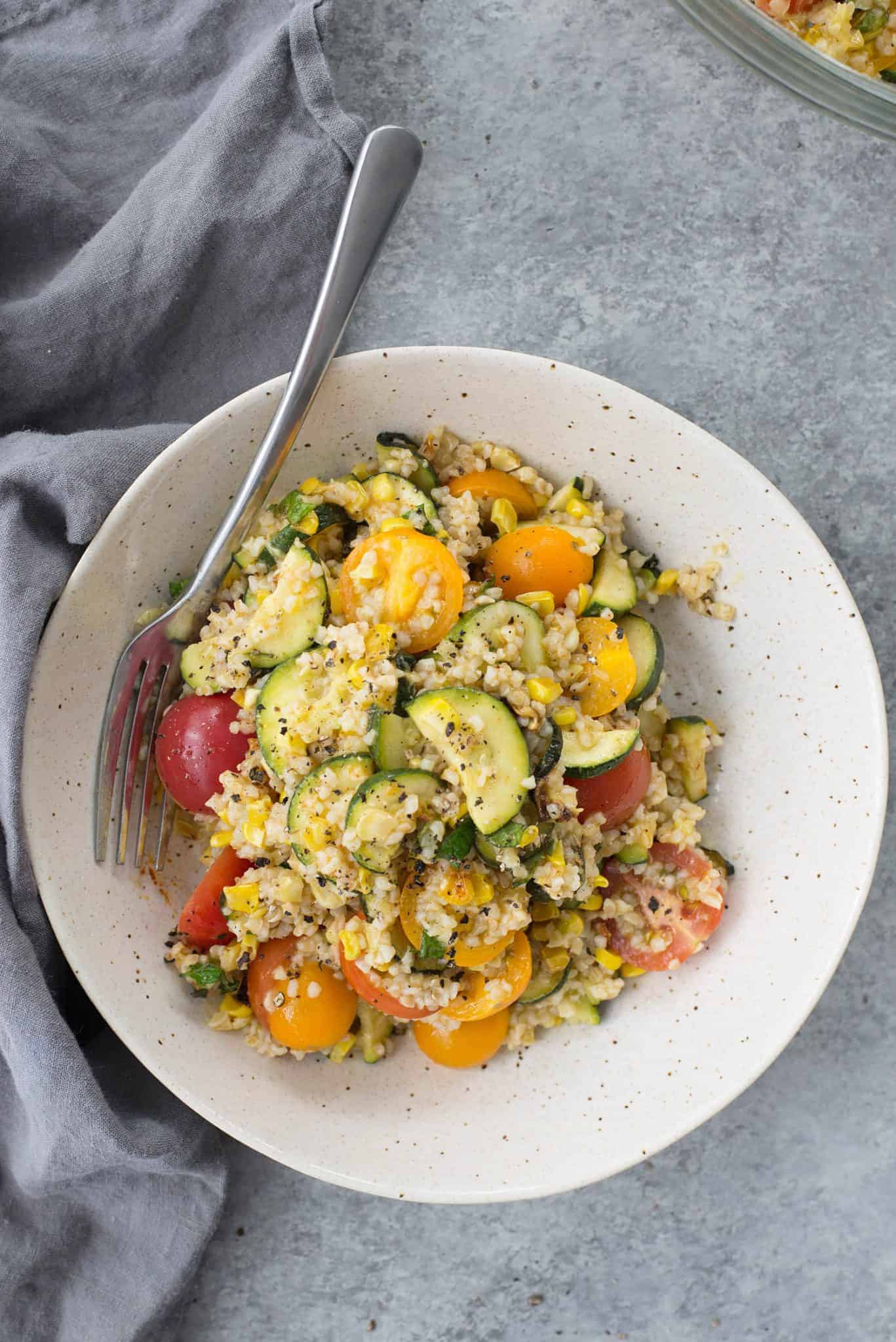 Roasted Zucchini, Corn And Bulgur Salad With Lemon Dressing. This Healthy Side Dish Is Perfect For Summer, Potlucks And Cookouts. Vegan | Delishknowledge.com