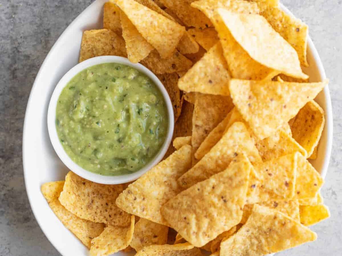tomatillo salsa with avocado