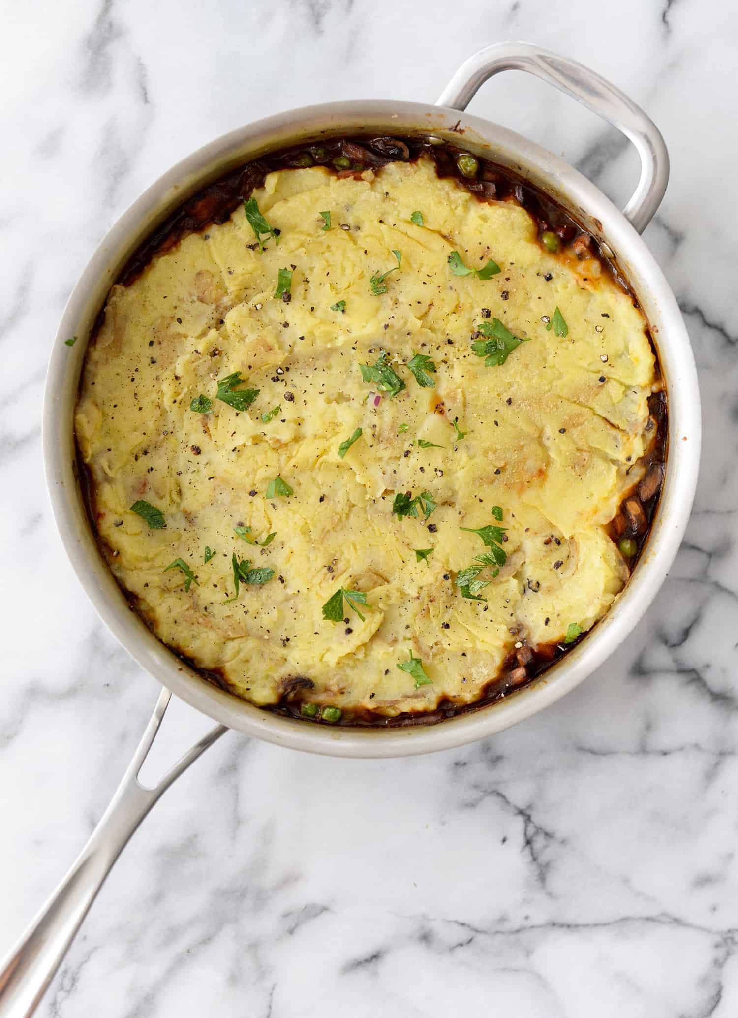 Vegan Skillet Shepherd's Pie 6 Vegan Skillet Shepherd'S Pie! Have Leftover Mashed Potatoes? Make This Recipe! Stove-Top Stew Of Vegetables And Mushrooms Covered In Mashed Potatoes. A Perfect Vegan And Gluten-Free Comfort Dinner. | Www.delishknowledge.com