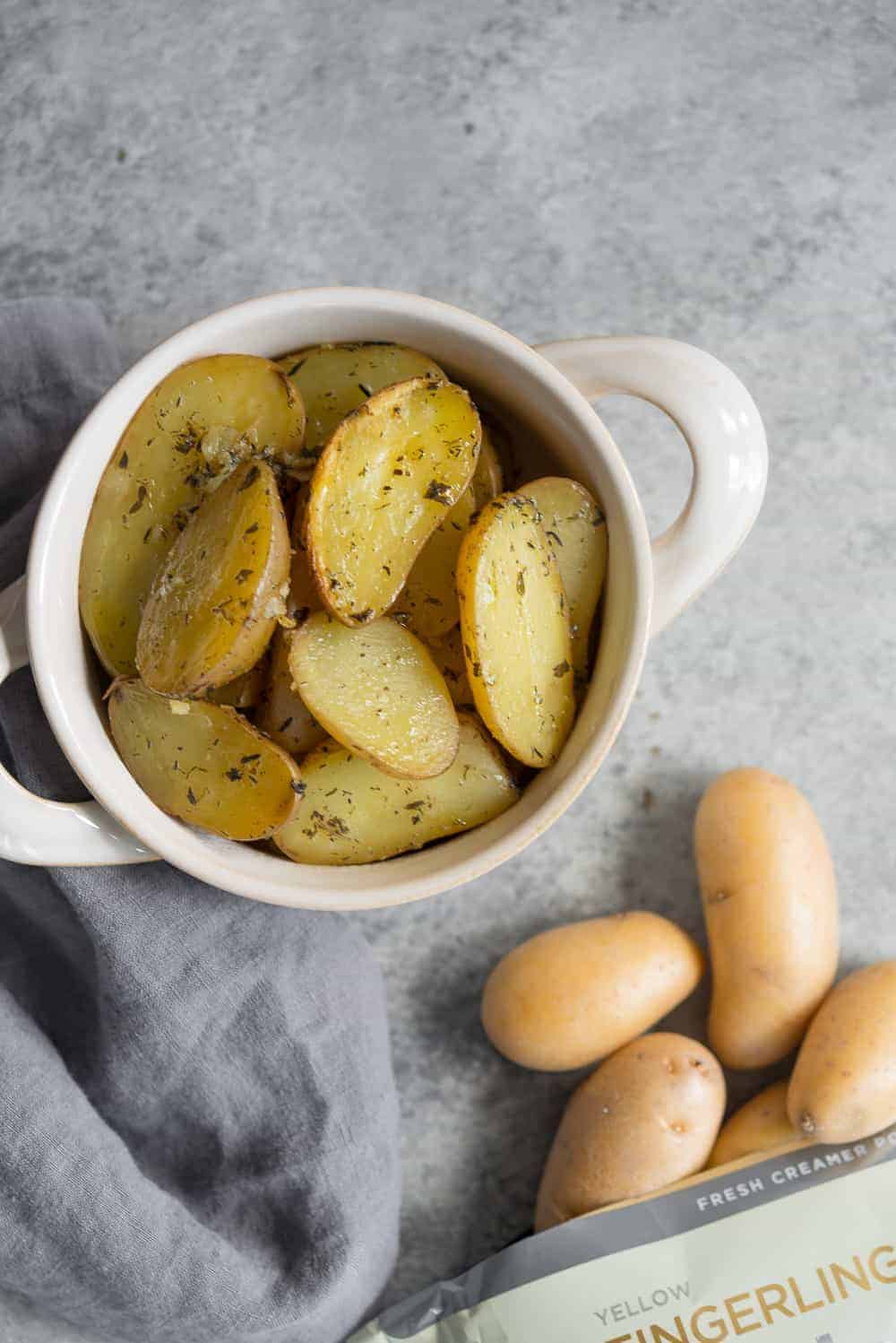 Garlic Herb Slow Cooker Potatoes 2 Slow Cooker Garlic Herb Potatoes