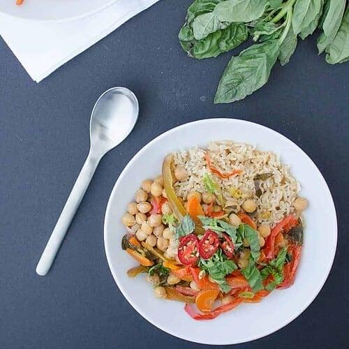 Slow Cooker Thai Red Curry 6 Slow Cooker Red Curry! Lots Of Vegetables &Amp; Chickpeas Cooked In A Coconut-Red Curry Sauce. Throw Everything In The Slow Cooker And It'S Ready For Dinner When You Get Home From Work! #Vegan &Amp; #Glutenfree