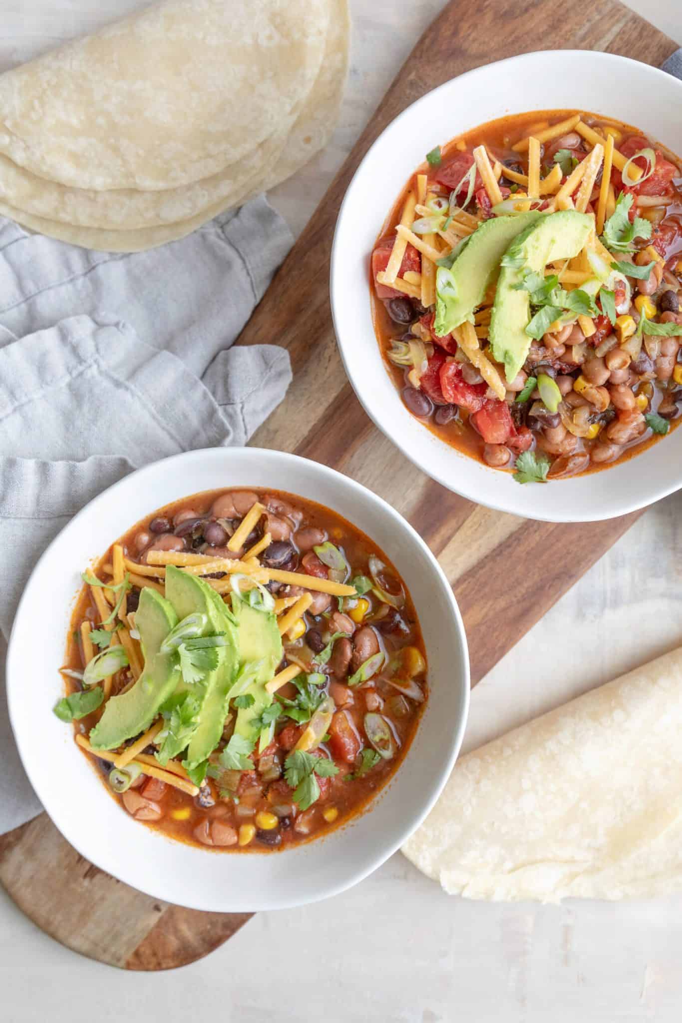 Slow Cooker Taco Soup (Vegan, GlutenFree, Healthy) Delish Knowledge