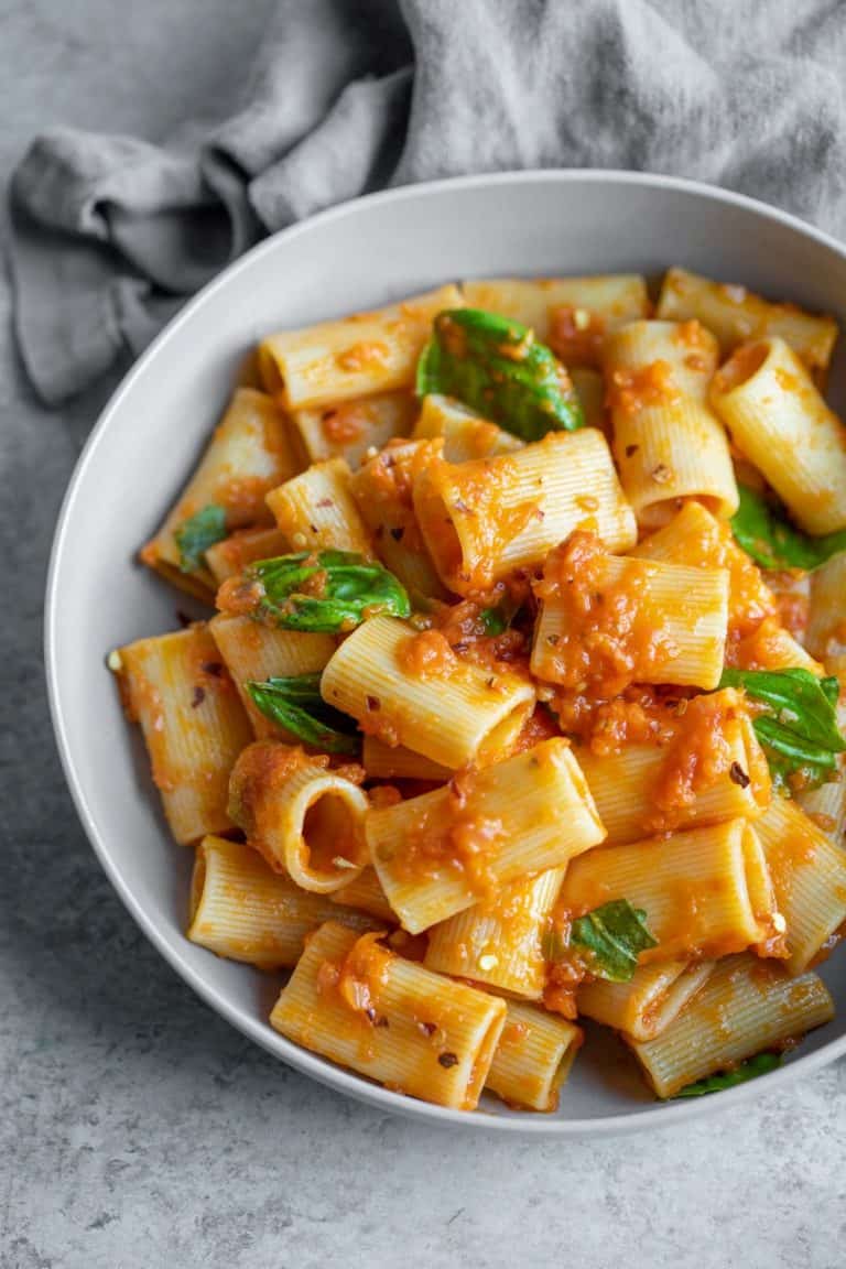 Homemade Tomato Sauce for Canning (Spaghetti Sauce) Delish Knowledge