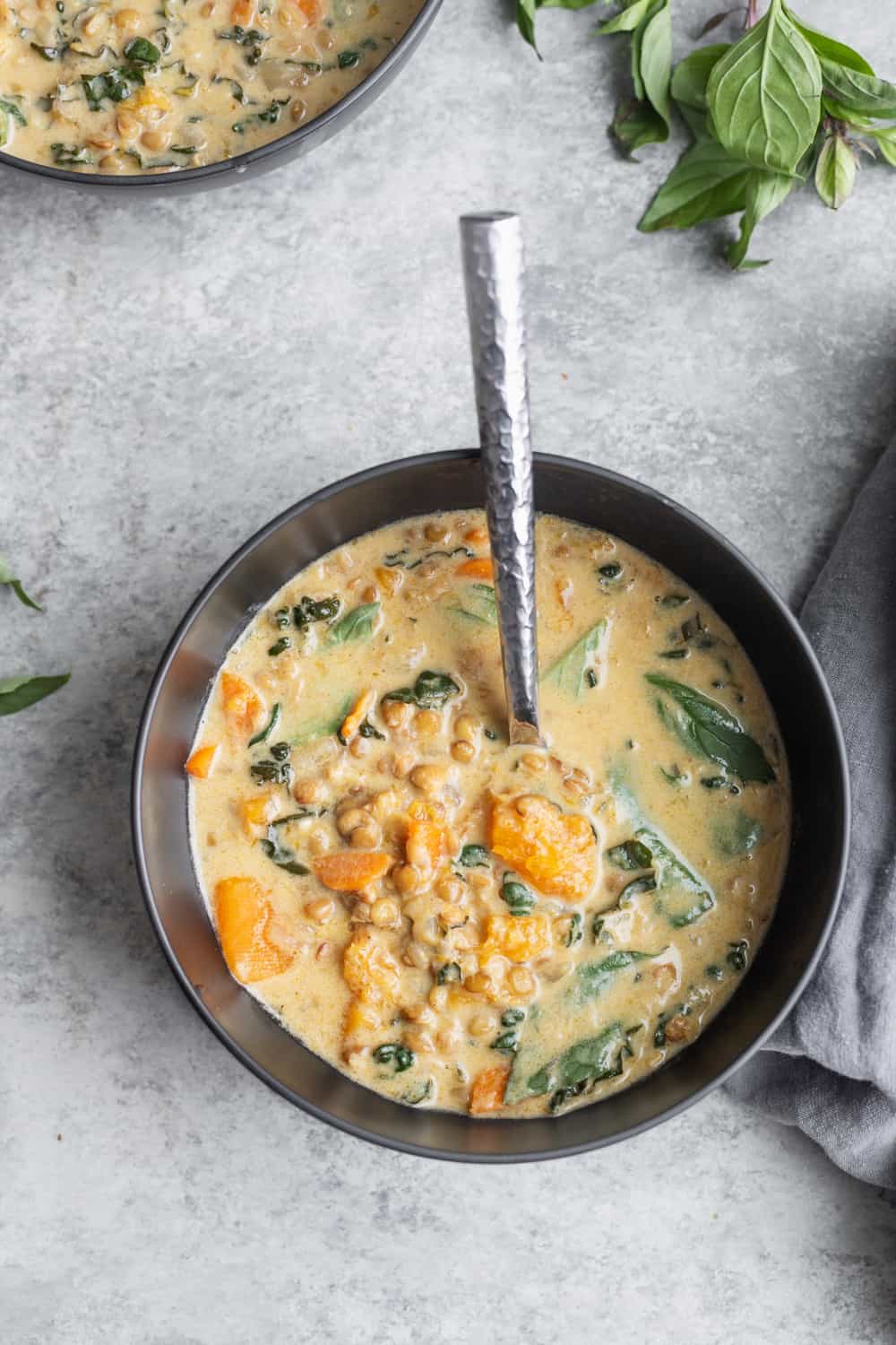 Spicy Thai Green Curry Soup with Lentils - Delish Knowledge