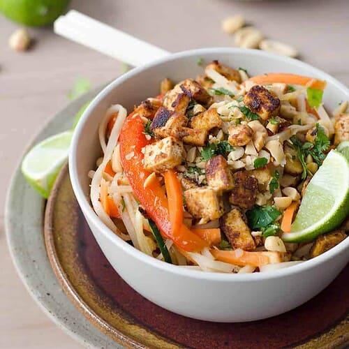 Spicy Vegan Pad Thai 7 Spicy Vegan Pad Thai! Spicy Pad Thai With Sriracha Tofu Crumbles. Vegan And Gluten Free | Www.delishknowledge.com