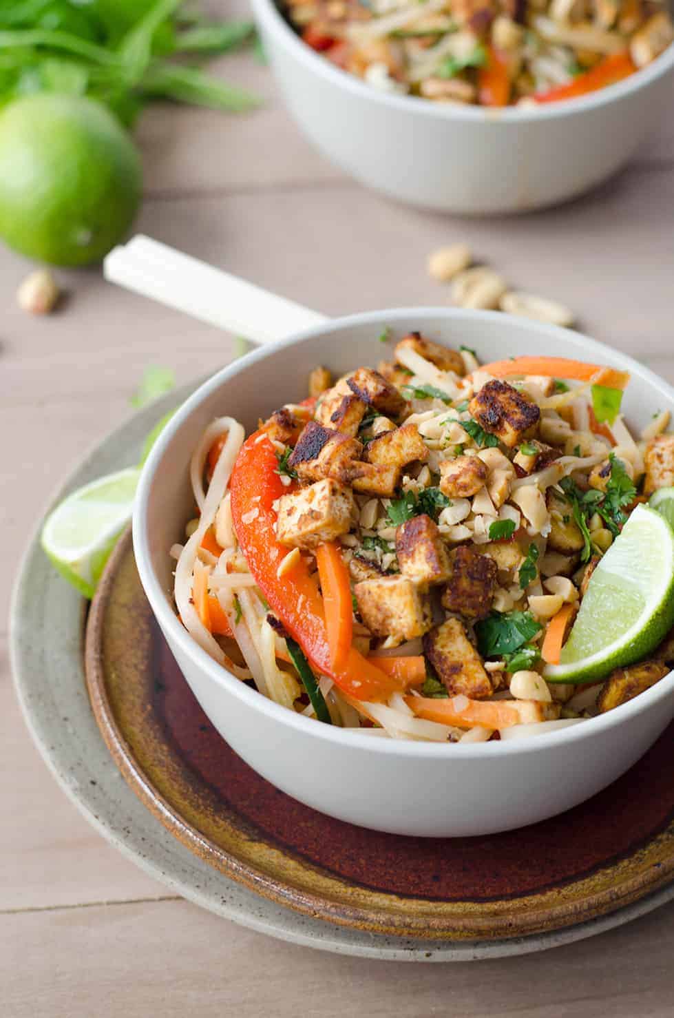 Spicy Vegan Pad Thai! Spicy Pad Thai With Sriracha Tofu Crumbles. Vegan And Gluten Free | Www.delishknowledge.com