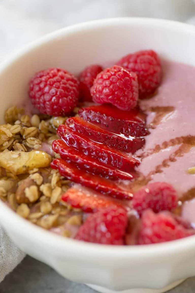 Strawberry Oat Smoothie Bowl Delish Knowledge