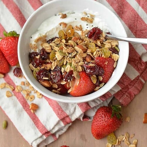 Super Seedy Granola 10 Super Seedy Granola! This #Vegan, #Glutenfree Granola Is Ready Easy To Make And Healthy! Naturally Sweetened With Maple Syrup. | Www.delishknowledge.com