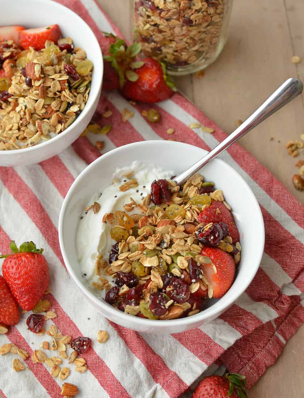 Super Seedy Granola! This #Vegan, #Glutenfree Granola Is Ready Easy To Make And Healthy! Naturally Sweetened With Maple Syrup. | Www.delishknowledge.com