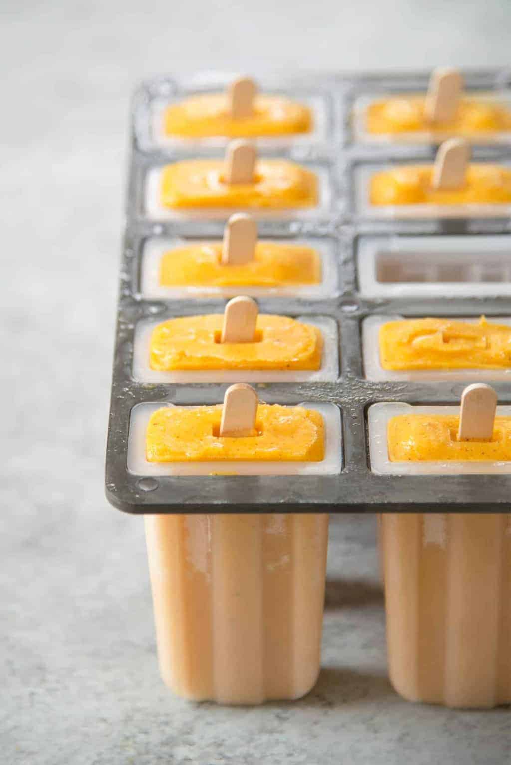 If You Love Chili Salt On Fresh Mango, Then You'Ve Gotta Try These Sweet Chili Mango Popsicles! Dairy-Free, Vegan And Gluten-Free. | Www.delishknowledge.com