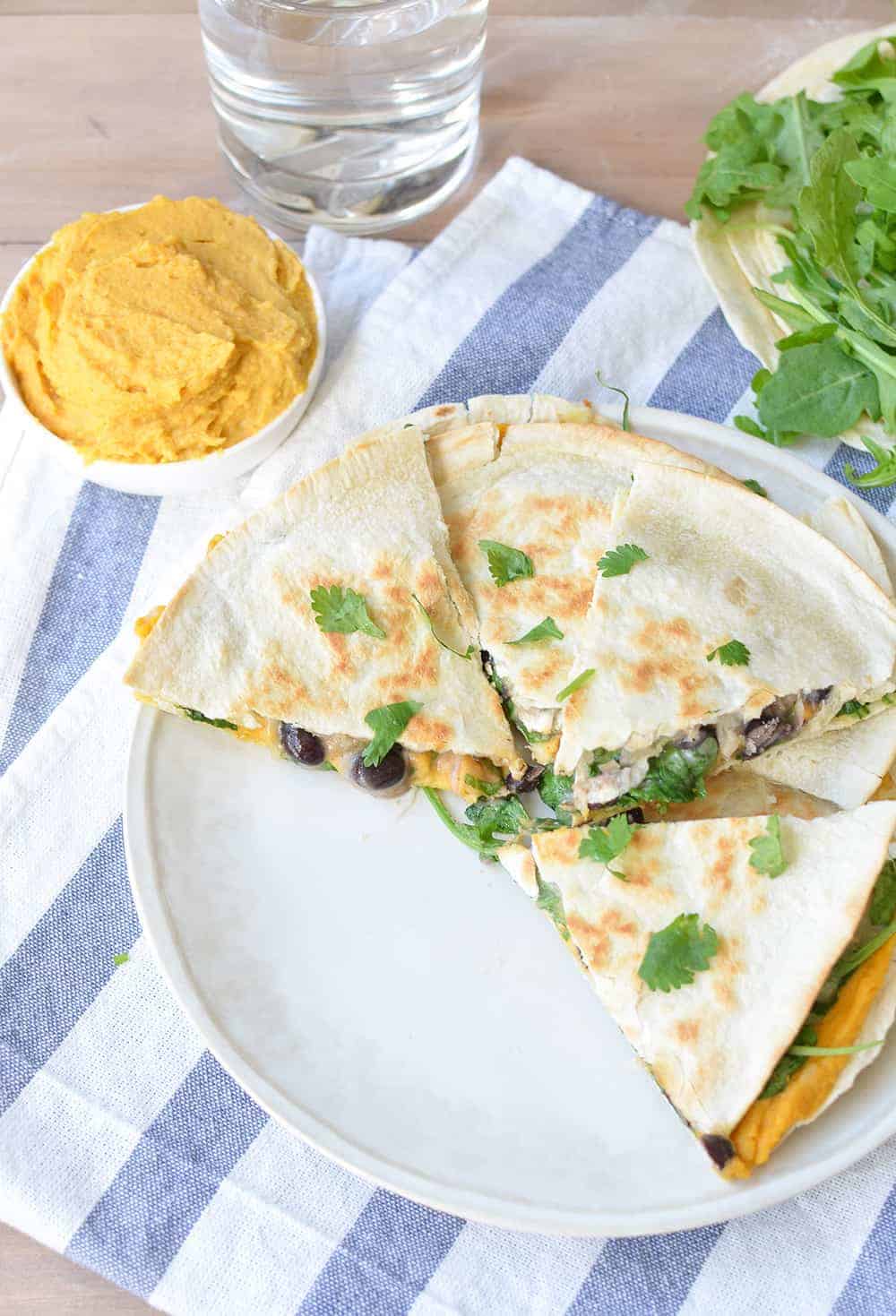 Sweet Potato Hummus Quesadilla! Homemade Sweet Potato Hummus With Black Beans, Arugula, And Pepperjack Cheese. Easy Dinner That'S Ready In 10 Minutes. | Www.delishknowledge.com