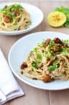 Tempeh Bacon Carbonara! Creamy cauliflower sauce with whole wheat pasta and homemade tempeh bacon! Such a healthy, low-fat recipe that taste like the creamiest pasta you've ever had! Vegan | www.delishknowledge.com