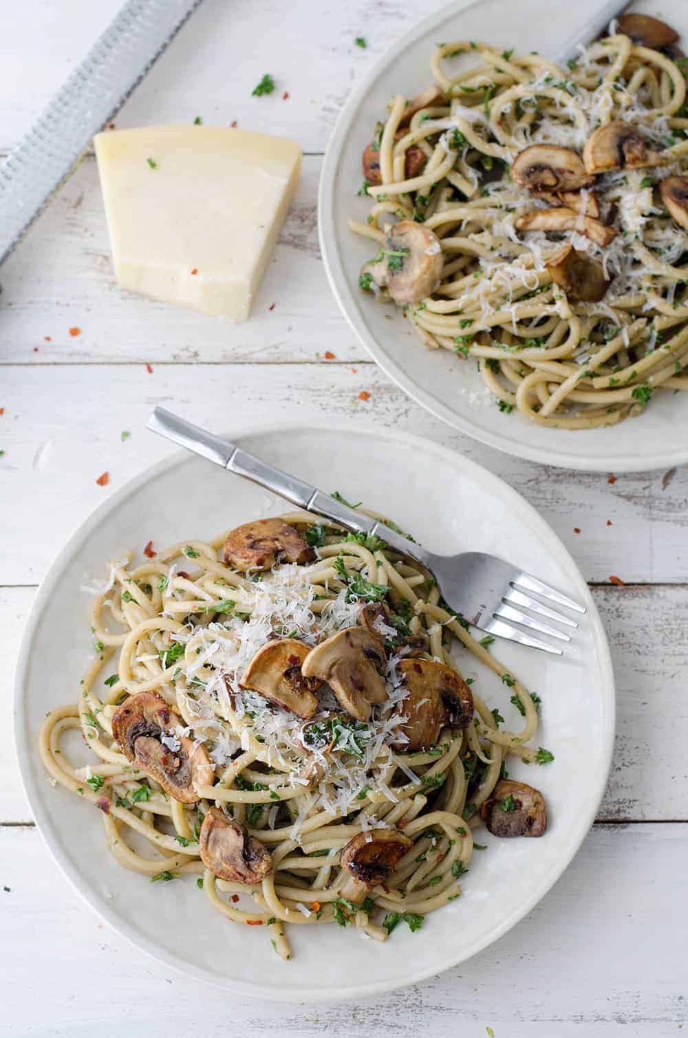 The BEST creamy mushroom pasta! Made with a secret ingredient, this pasta is packed with savory umami flavor and ready in just 20 minutes! Save this for weeknight dinners. | www.delishknowledge.com
