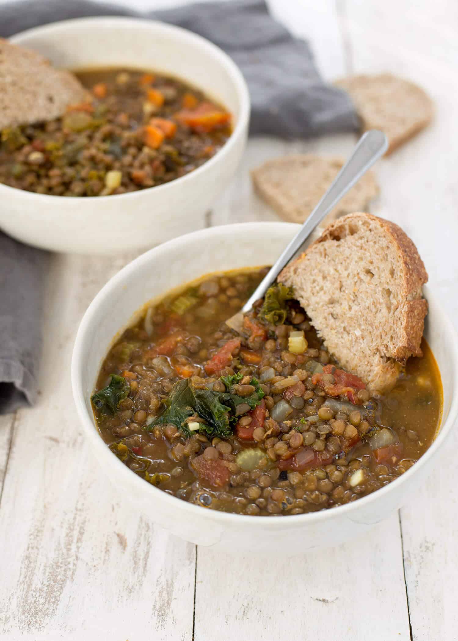 Tuscan Lentil Soup! Healthy Lentil Soup With An Italian Flair. So Delicious And Perfect For Winter! Gluten-Free And Vegan