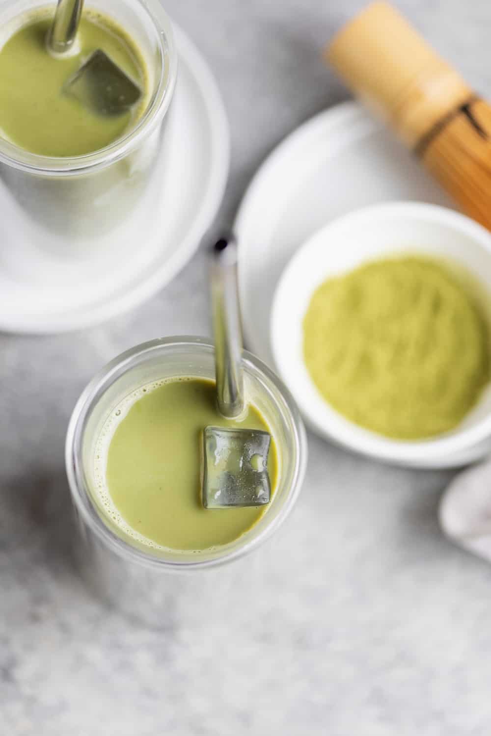 How To Make A Hot Vanilla Matcha Latte 