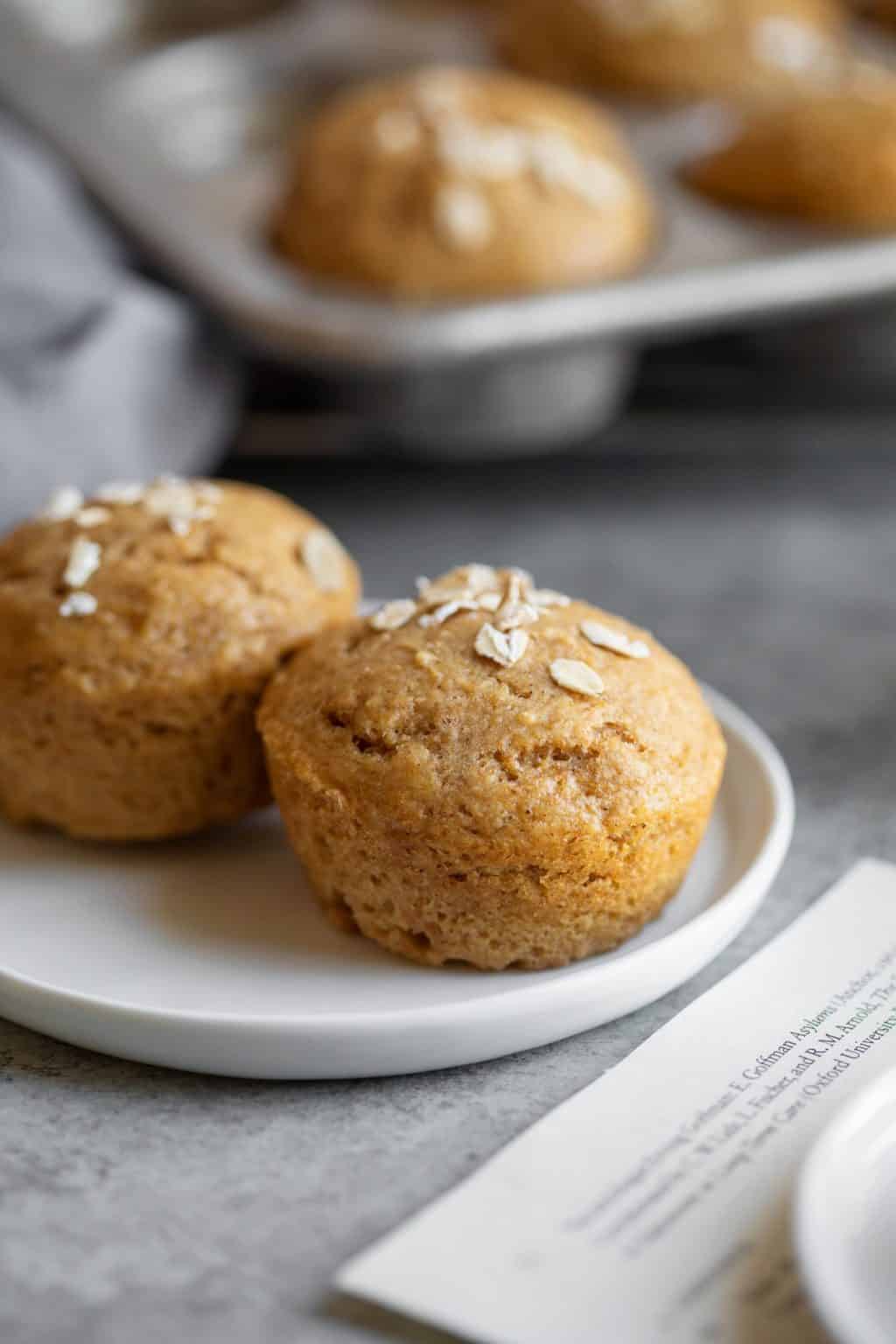 Applesauce Muffins (One Bowl Recipe) Delish Knowledge